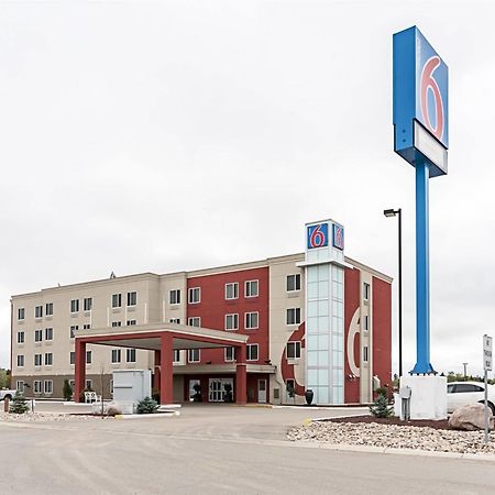 Motel 6-Moosomin, Sk Екстериор снимка