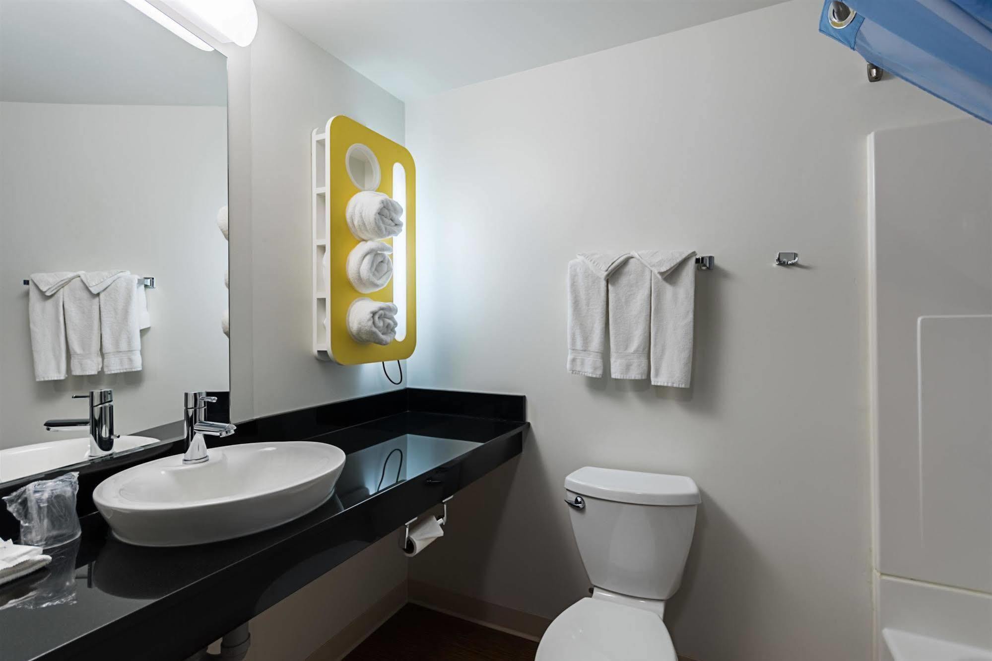 Motel 6-Moosomin, Sk Екстериор снимка