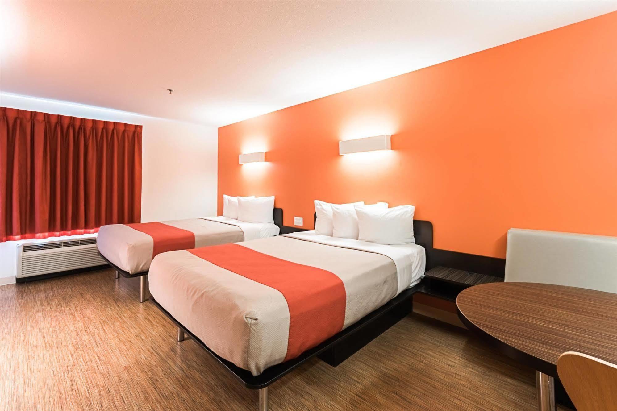 Motel 6-Moosomin, Sk Екстериор снимка